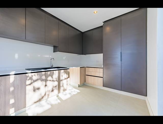 5 BEDROOM HOUSE FOR SALE IN ZULULAMI LUXURY COASTAL ESTATE